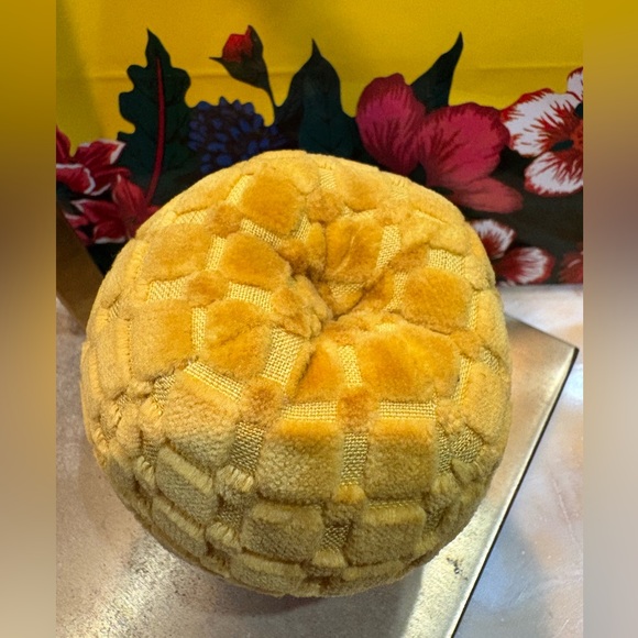 Pierre Deux Vintage Christmas 🍎 Fruit Ornament or Accent Piece - Picture 3 of 3